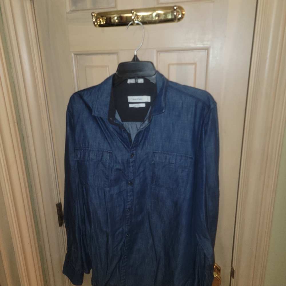 Mens Sz M Calvin Klein Classuc Fit Soft Denim Jean Shirt Cute Pockets - Picture 4 of 6